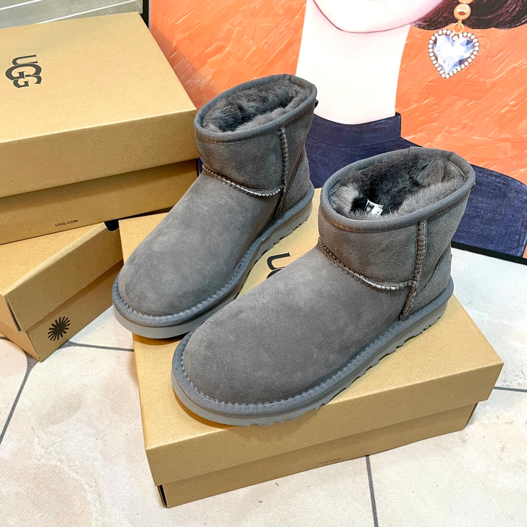 UGG Women's Classic Mini Li Boot-Grey